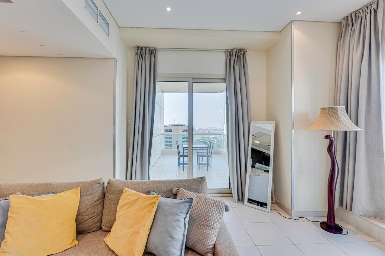 Apartment Sea View 10min From Royal Oceanic
